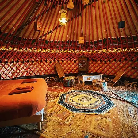 La Yourte Kirghize Lyxtält